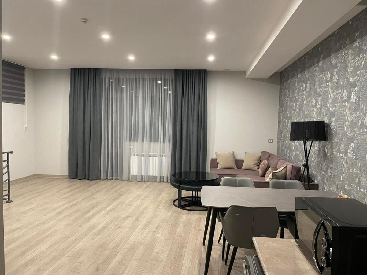 Park Avenue Hotel Ереван Экстерьер фото